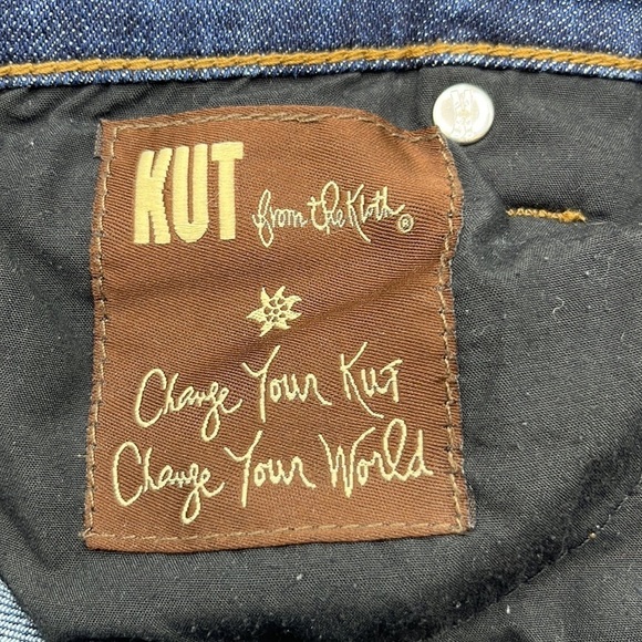 Kut From The Kloth Cuffed Hem Mid Rise Size 2 - Picture 9 of 16